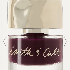 Smith & Cult polish bite your kiss